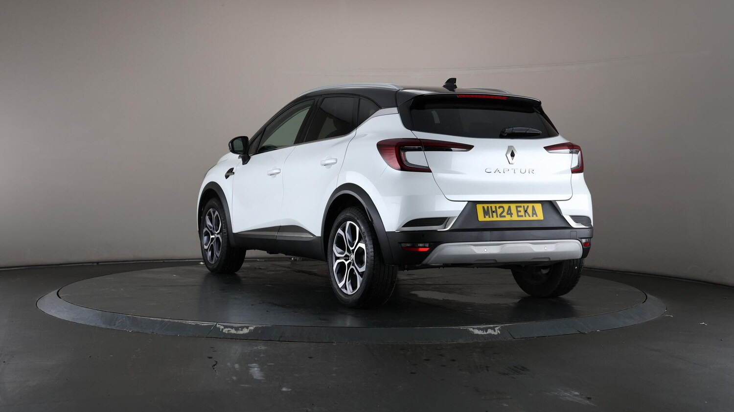 Used Renault Captur 2024 for sale - 76071771: Photo 68