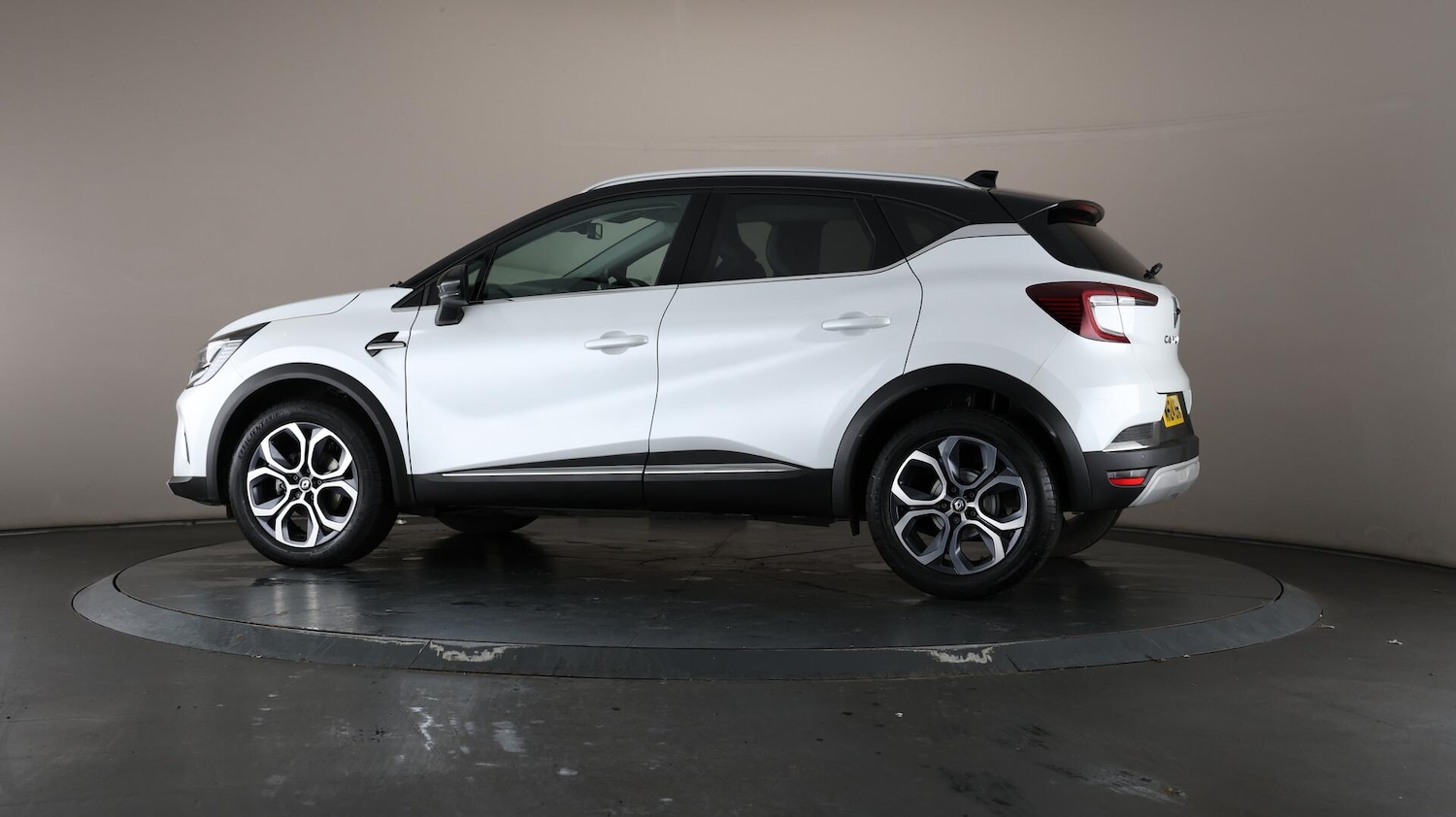 Used Renault Captur 2024 for sale - 76071771: Photo 77