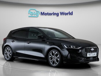 (73) - 1.0T EcoBoost ST-Line Hatchback 5dr Petrol Manual Euro 6 (s/s) (125 ps)