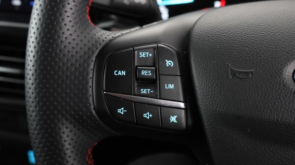 Used Ford Focus for sale - 76247851: Photo 25