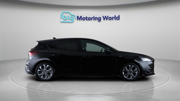 Used Ford Focus for sale - 76247851: Photo 9