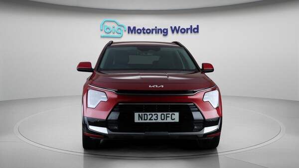 Used Kia Niro 2023 for sale - 76307756: Photo 2