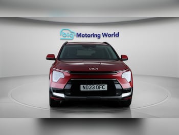 Used Kia Niro 2023 for sale - 76307756: Photo 2