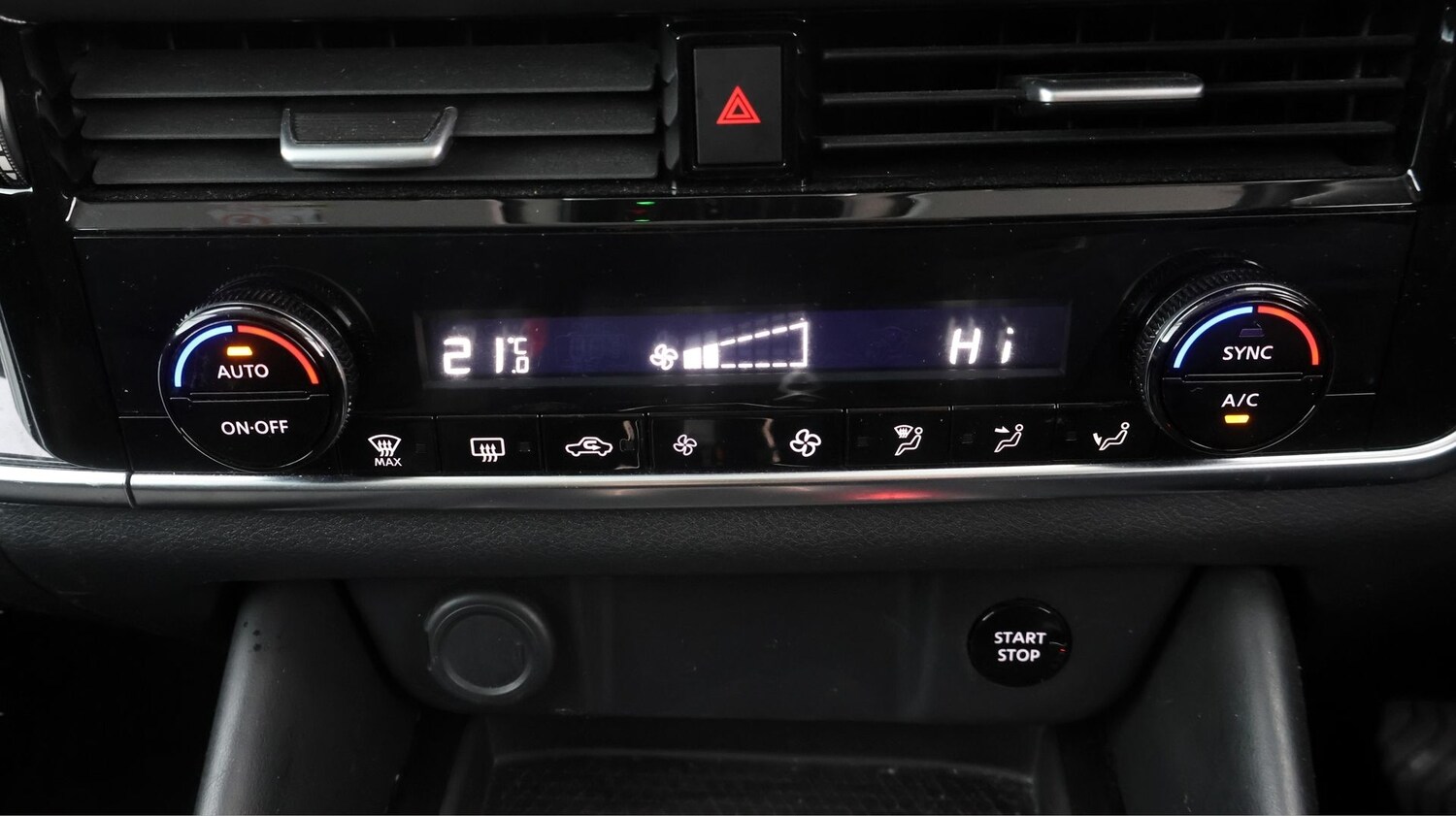 Used Nissan Qashqai 2023 for sale - 77711057: Photo 12