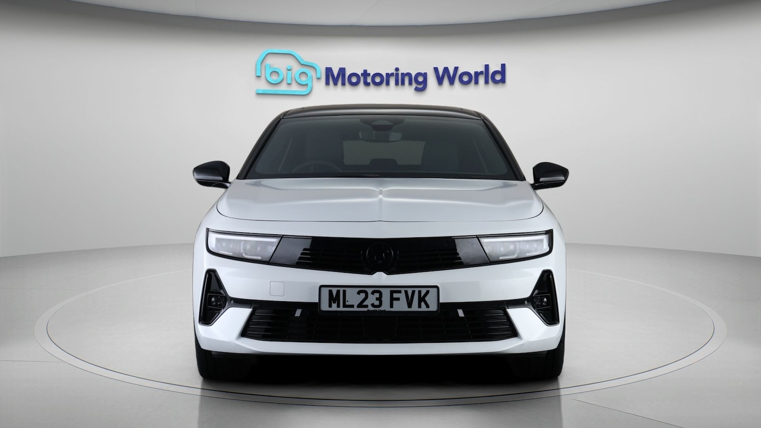 Used Vauxhall Astra 2023 for sale - 78087579: Photo 2