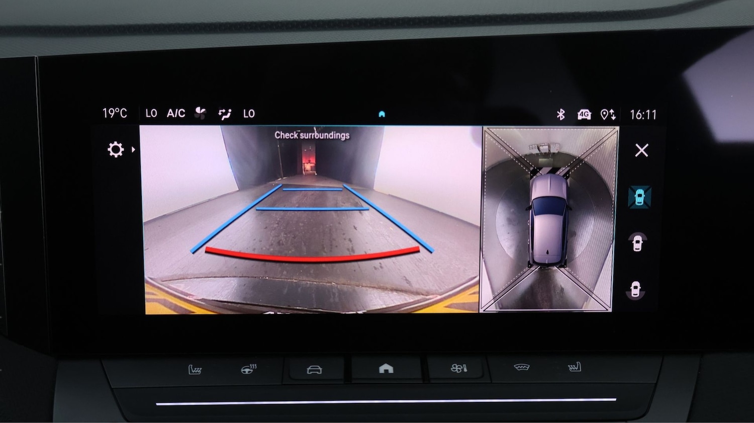 Used Vauxhall Astra 2023 for sale - 78087579: Photo 25