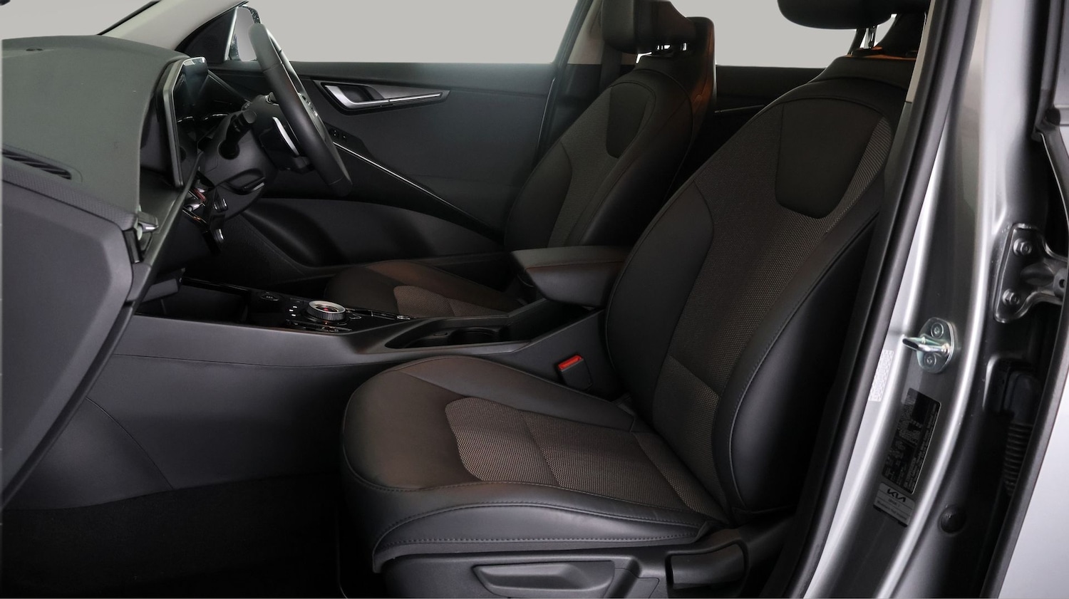 Used Kia Niro 2023 for sale - 77461002: Photo 14