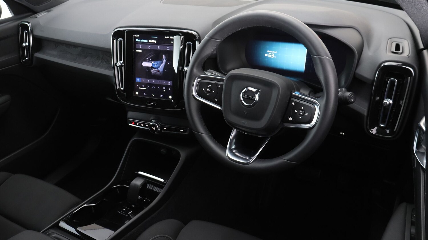 Used Volvo XC40 2023 for sale - 77502795: Photo 9