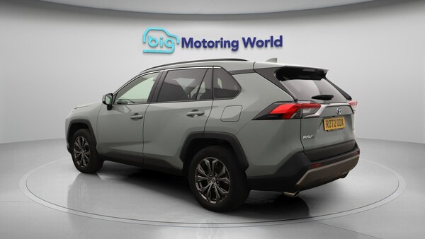 Used Toyota RAV4 2022 for sale - 76295154: Photo 5