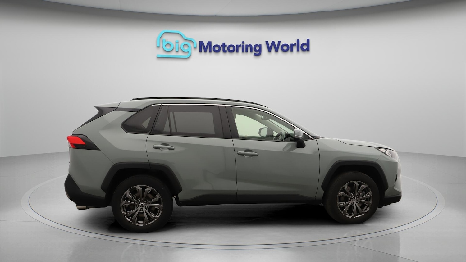 Used Toyota RAV4 2022 for sale - 76295154: Photo 8