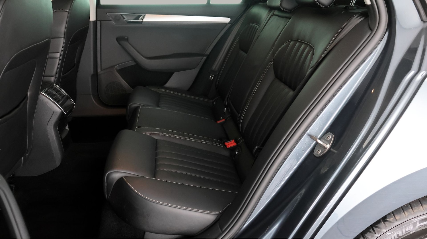 Used Skoda Superb 2022 for sale - 77562887: Photo 16