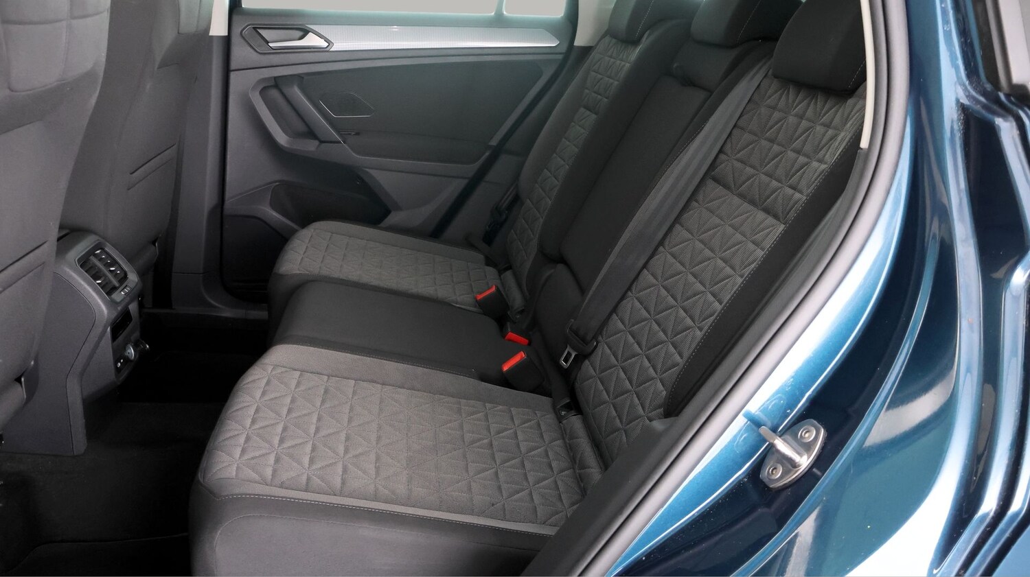 Used Volkswagen Tiguan for sale - 77254073: Photo 16