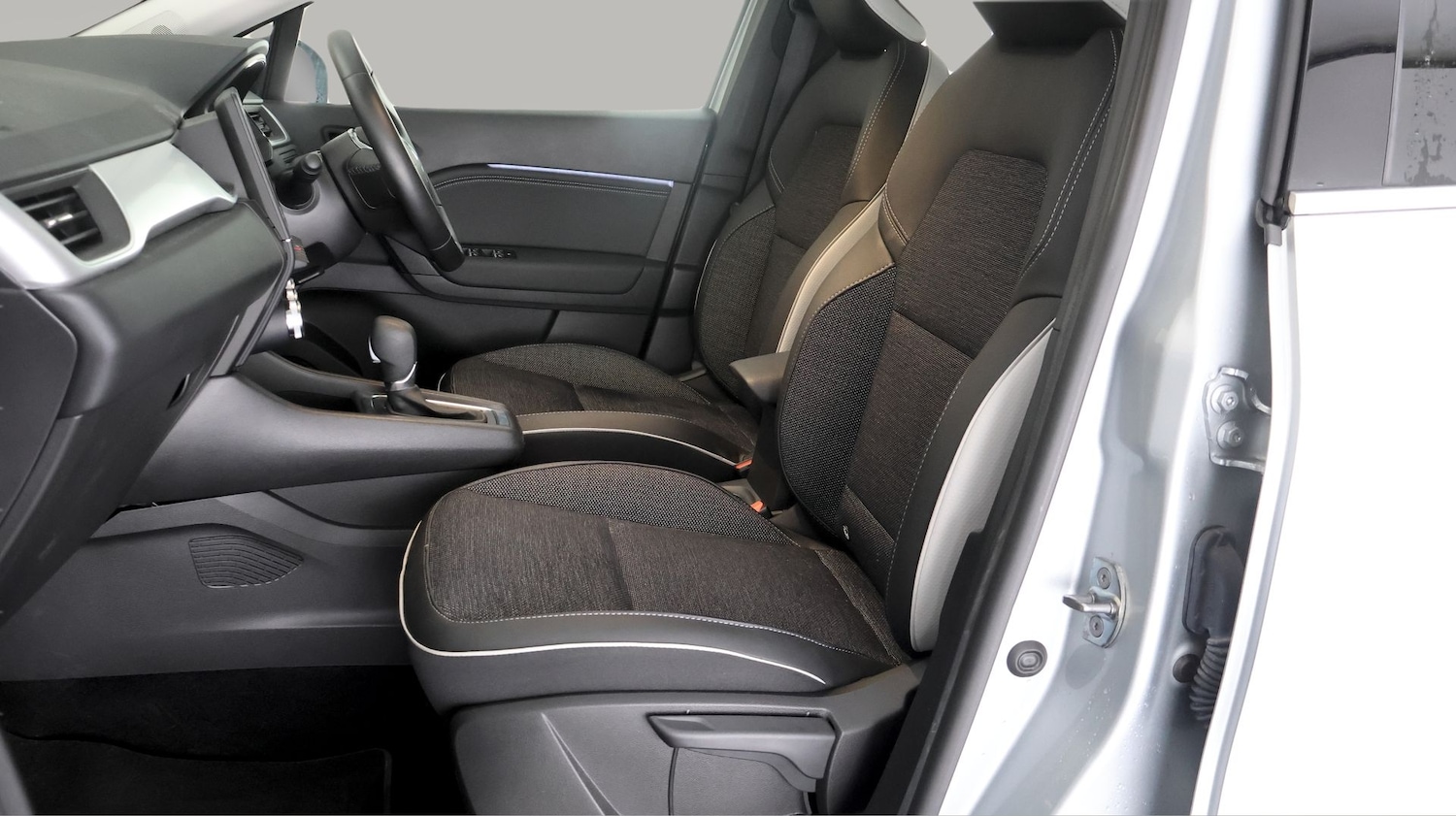 Used Renault Captur 2024 for sale - 78220607: Photo 13