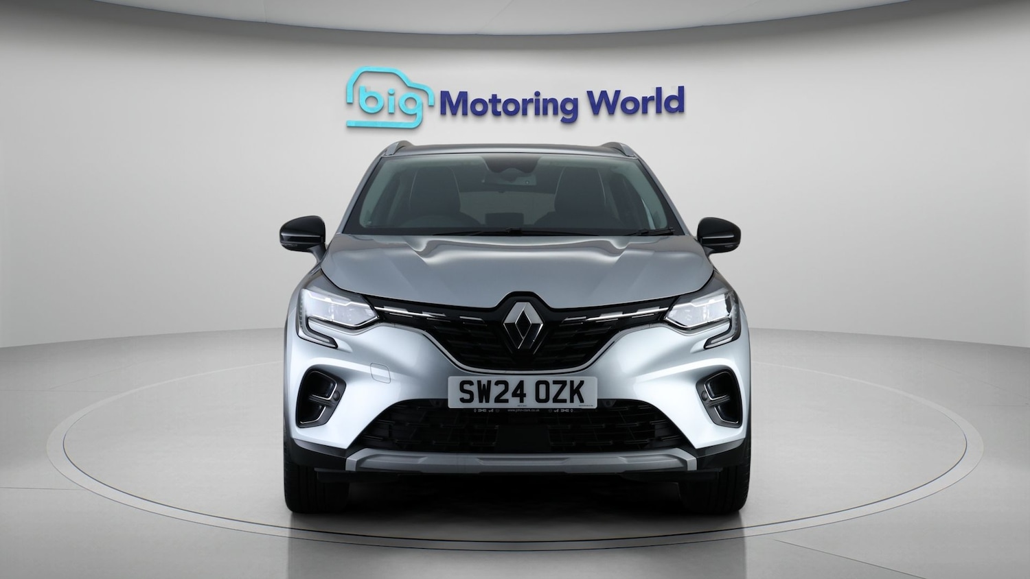 Used Renault Captur 2024 for sale - 78220607: Photo 2