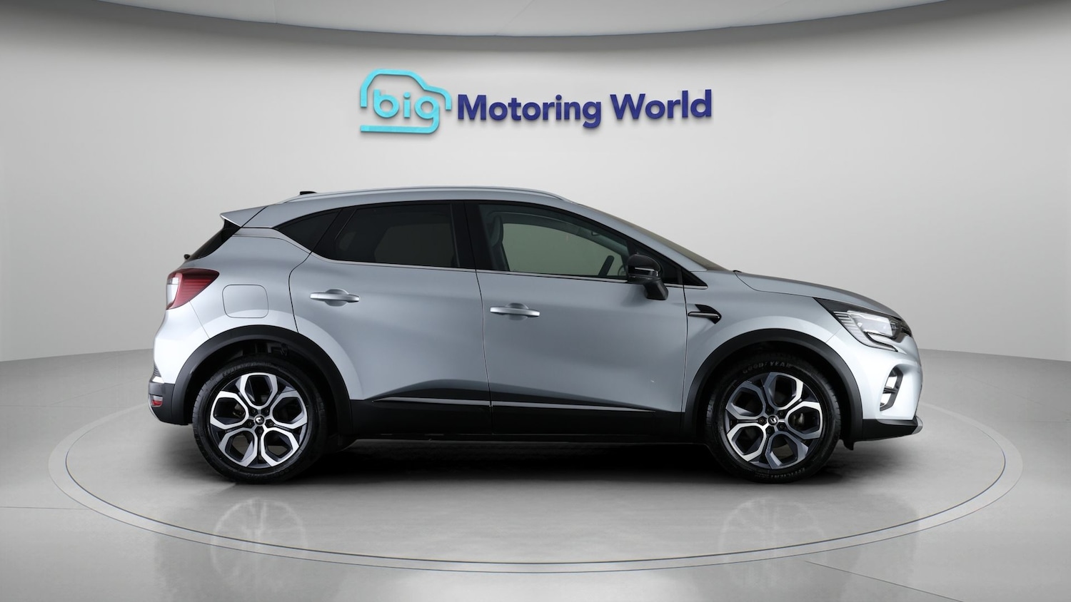 Used Renault Captur 2024 for sale - 78220607: Photo 8