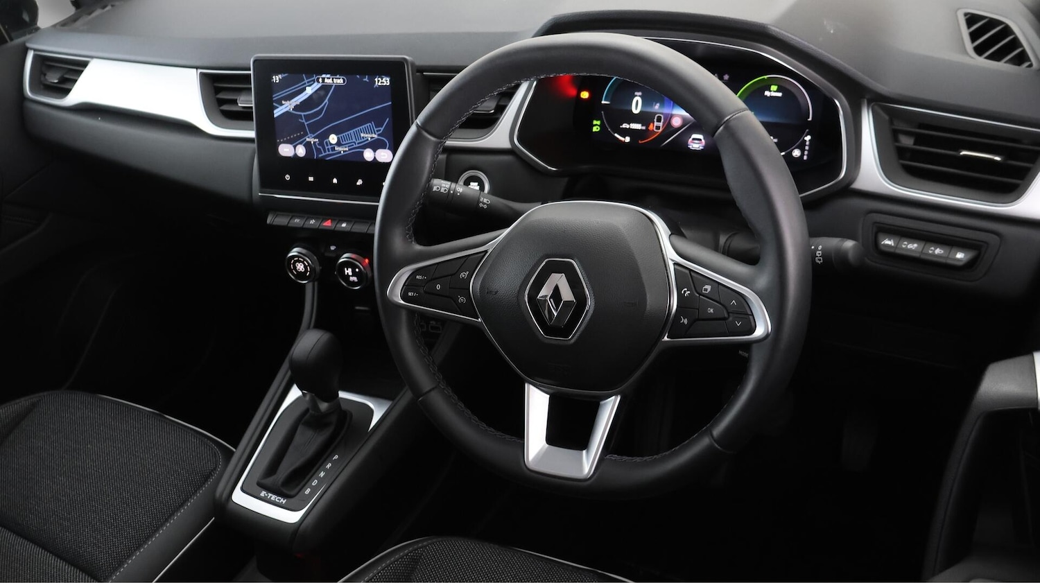 Used Renault Captur 2023 for sale - 76432350: Photo 10