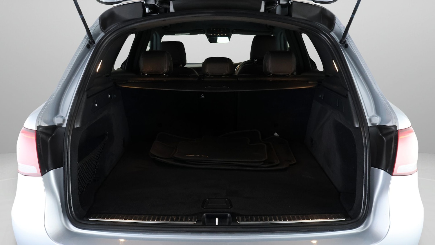 Used Mercedes-Benz GLC 2020 for sale - 77371031: Photo 17