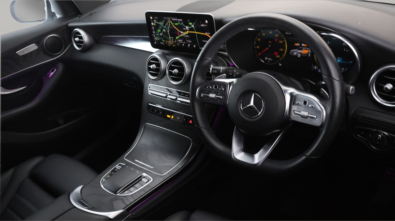 Used Mercedes-Benz GLC 2020 for sale - 77371031: Photo 9