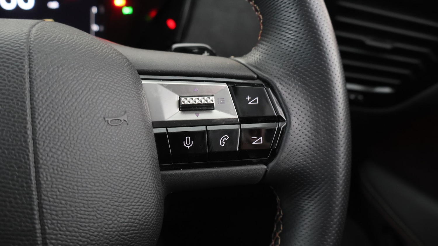 Used DS Automobiles DS 4 2023 for sale - 77595663: Photo 25