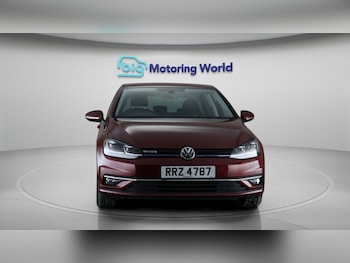 Used Volkswagen Golf 2020 for sale - 77121298: Photo