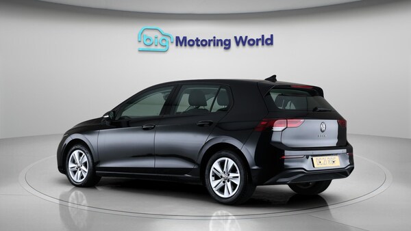 Used Volkswagen Golf 2021 for sale - 76042057: Photo 6