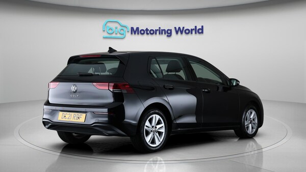 Used Volkswagen Golf 2021 for sale - 76042057: Photo 8