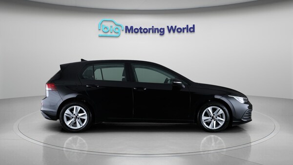 Used Volkswagen Golf 2021 for sale - 76042057: Photo 9