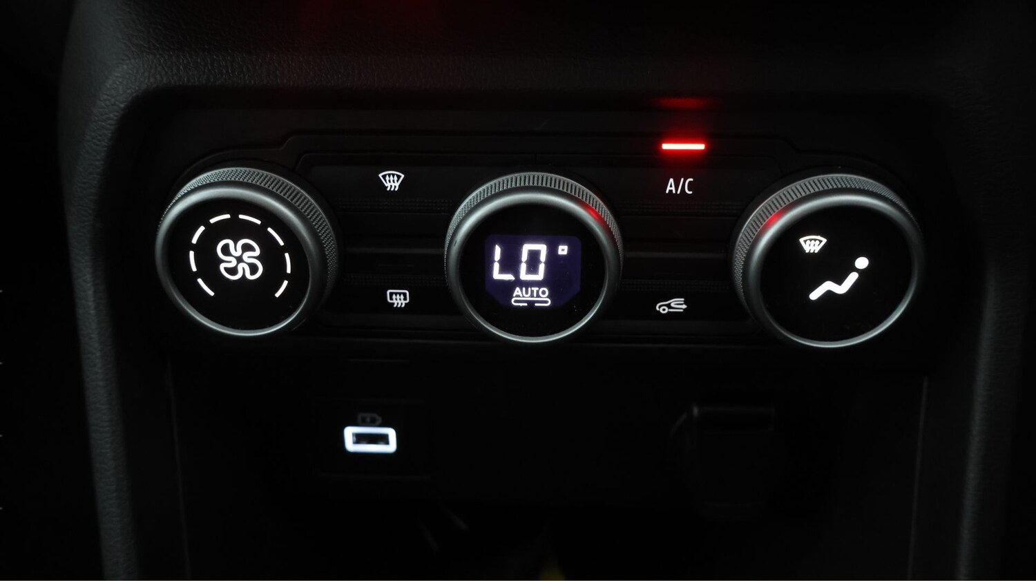 Used Dacia Jogger 2023 for sale - 77902639: Photo 12