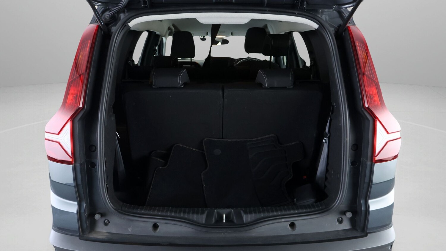 Used Dacia Jogger 2023 for sale - 77902639: Photo 17