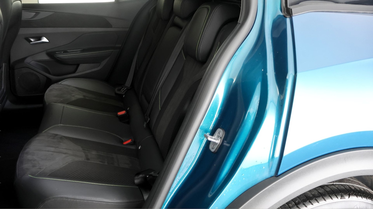 Used Peugeot 408 2024 for sale - 78055602: Photo 16