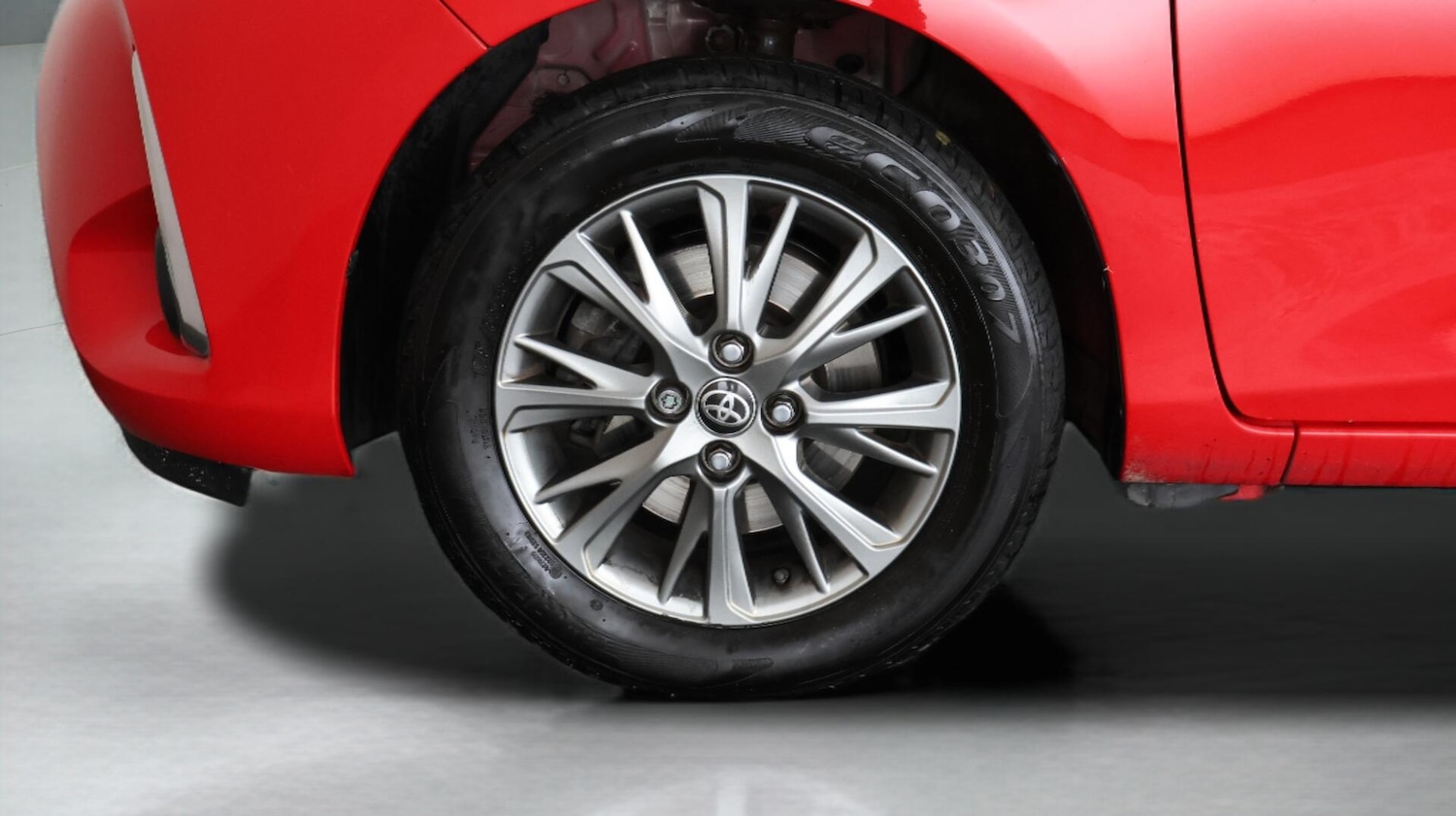 Used Toyota Yaris 2018 for sale - 76538692: Photo 18