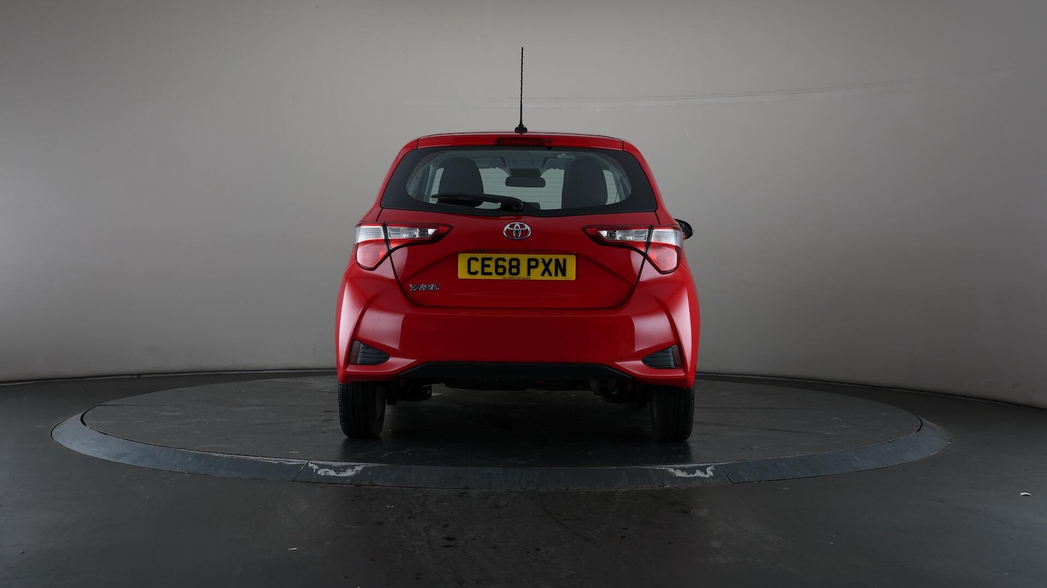 Used Toyota Yaris 2018 for sale - 76538692: Photo 35