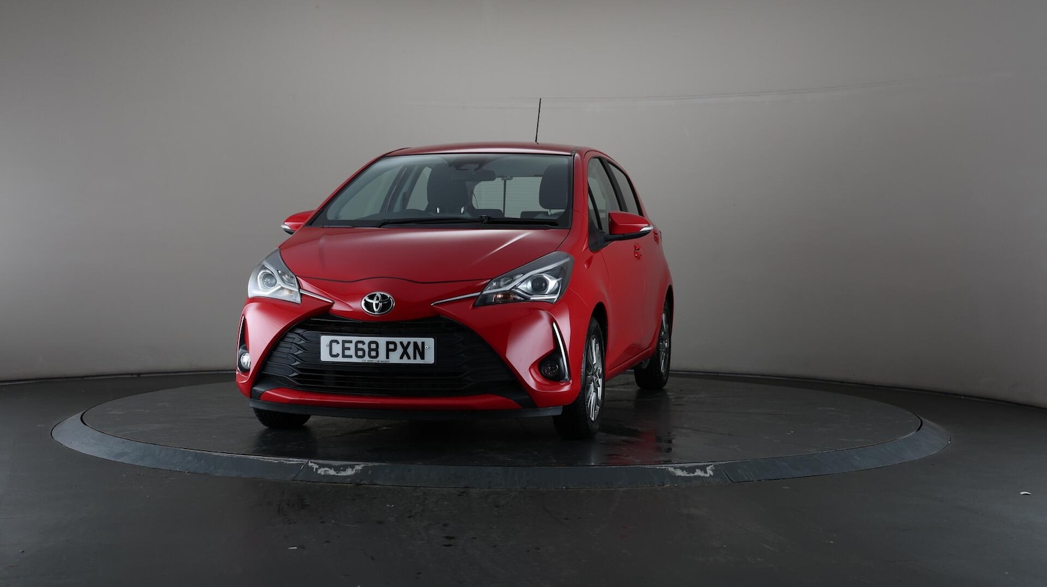 Used Toyota Yaris 2018 for sale - 76538692: Photo 48