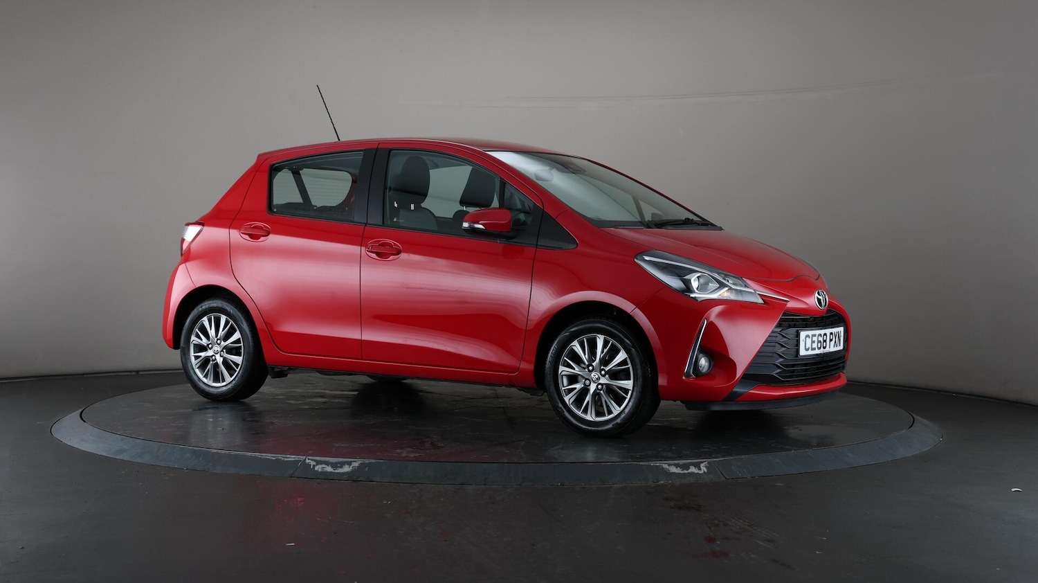 Used Toyota Yaris 2018 for sale - 76538692: Photo 56