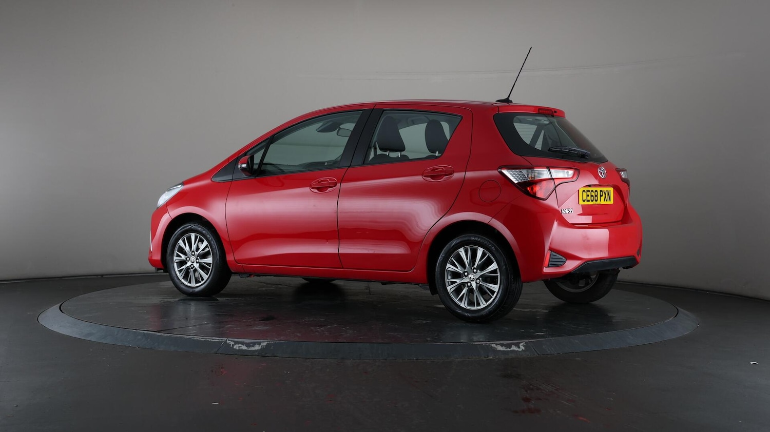 Used Toyota Yaris 2018 for sale - 76538692: Photo 76
