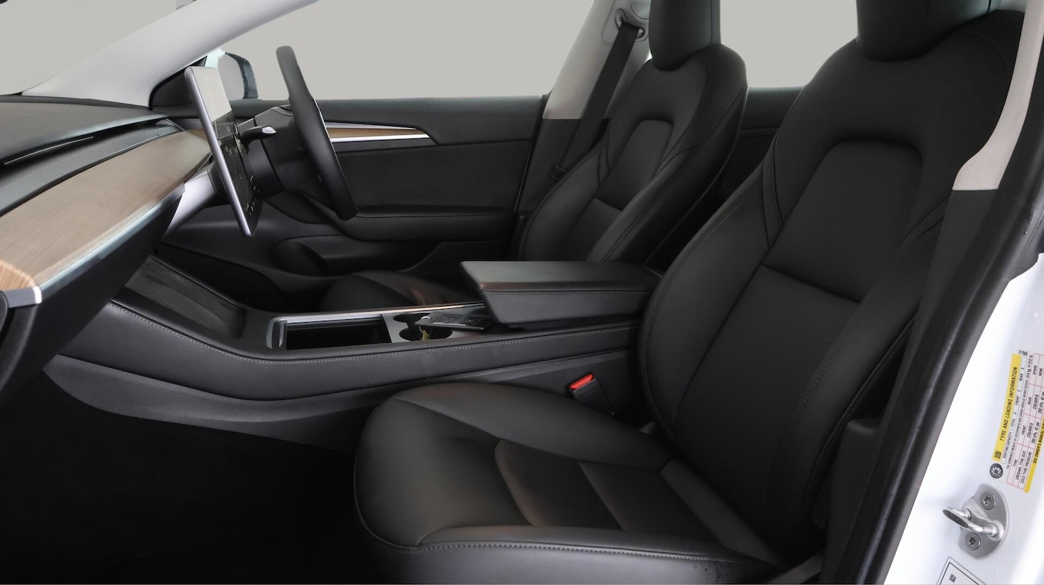 Used Tesla Model 3 2021 for sale - 76166946: Photo 14