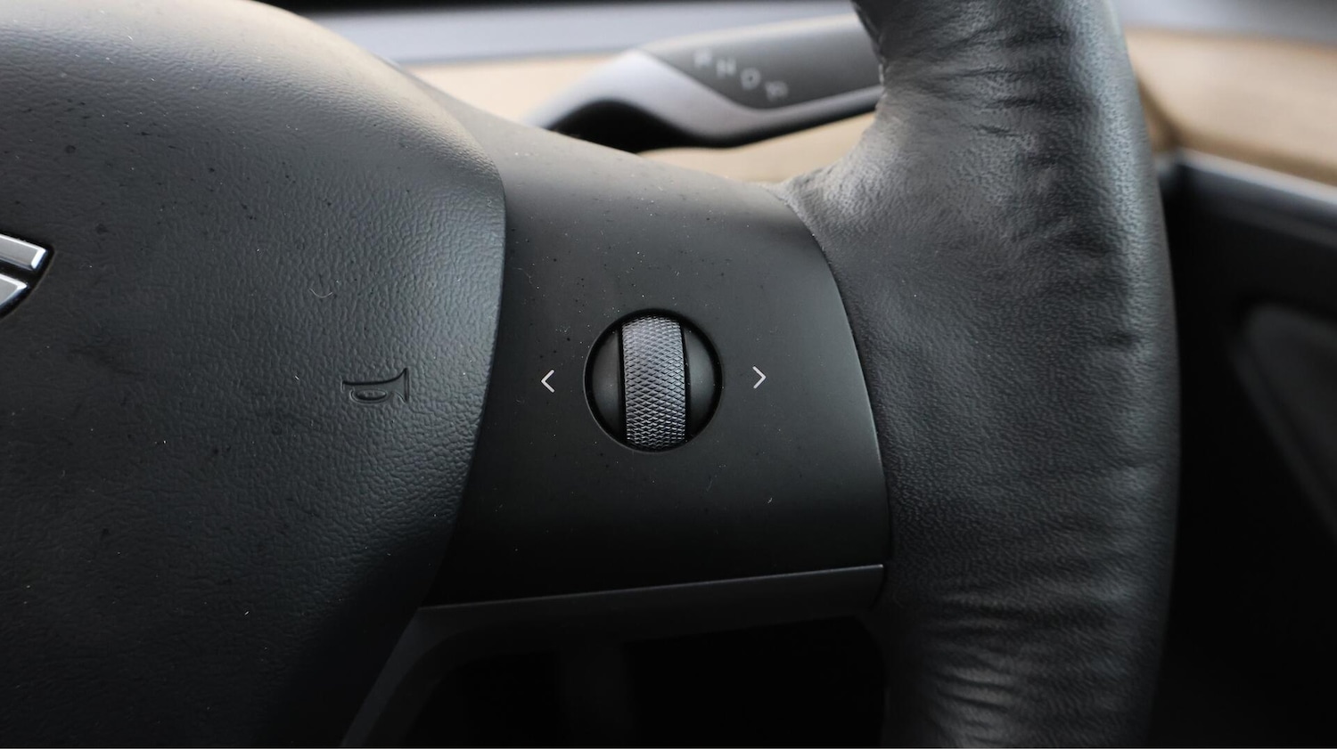 Used Tesla Model 3 2021 for sale - 76166946: Photo 24