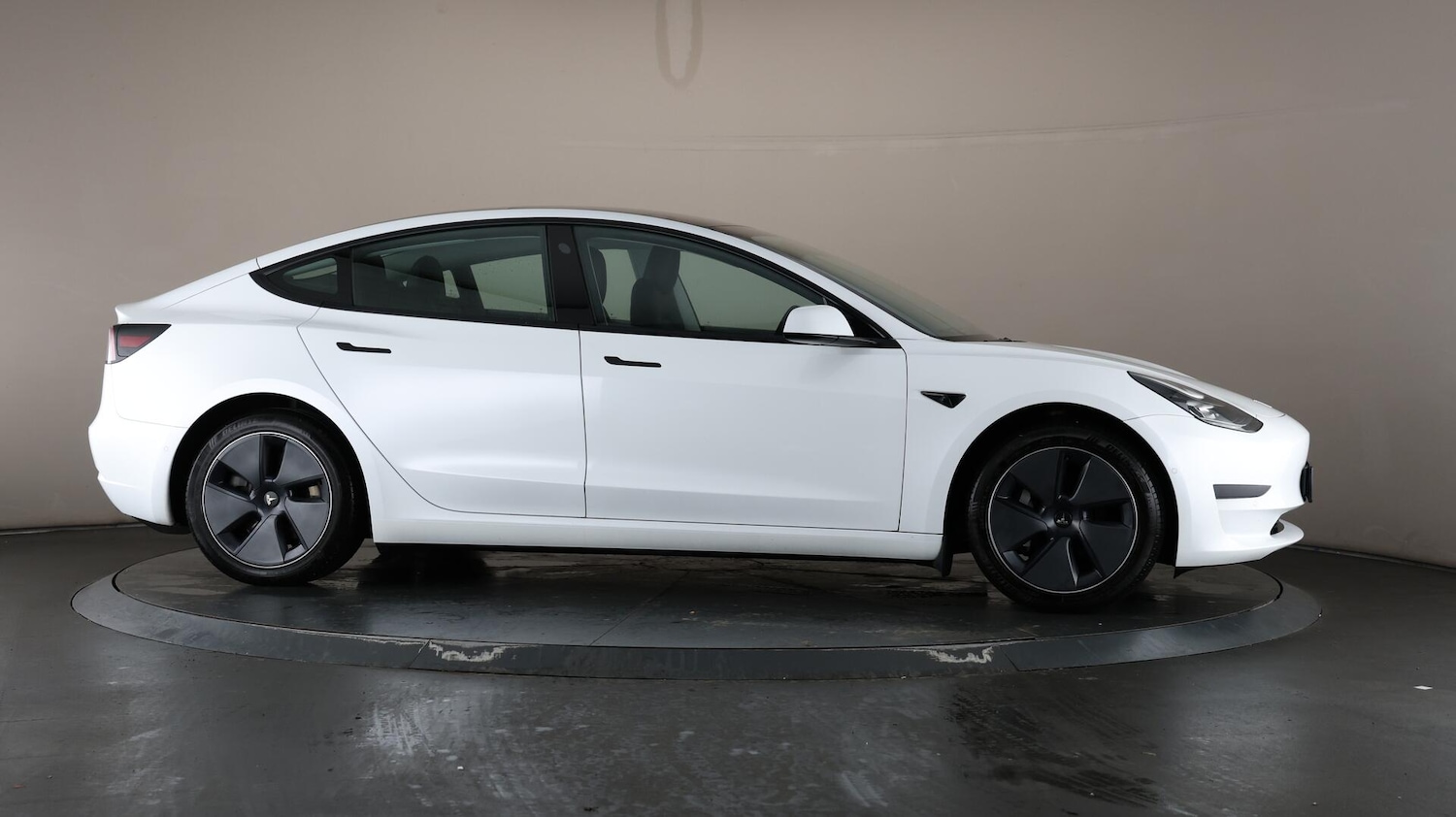 Used Tesla Model 3 2021 for sale - 76166946: Photo 62