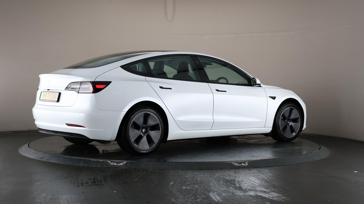 Used Tesla Model 3 2021 for sale - 76166946: Photo 68