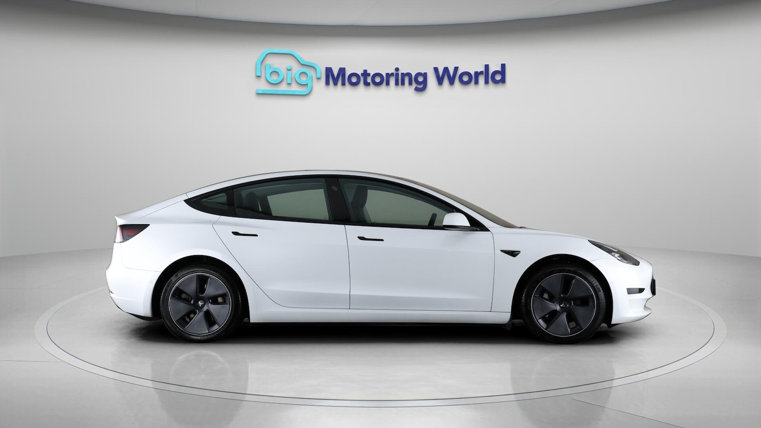 Used Tesla Model 3 2021 for sale - 76166946: Photo 8