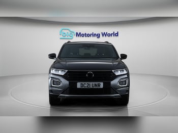 Used Volkswagen T-Roc 2021 for sale - 76227380: Photo