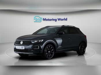 Used Volkswagen T-Roc 2021 for sale - 76227380: Photo