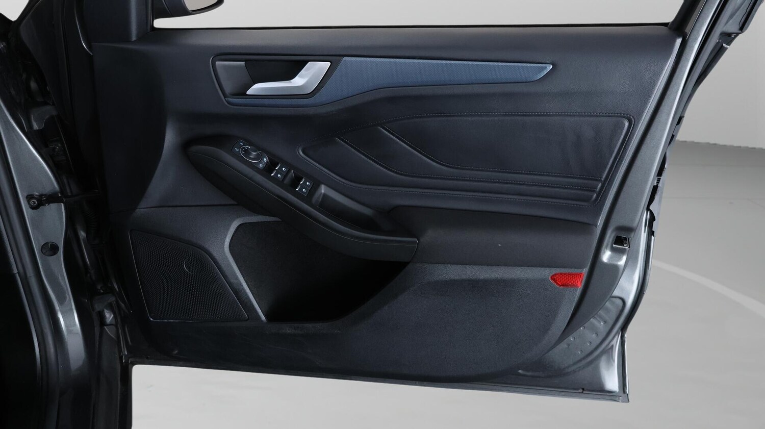 Used Ford Focus 2023 for sale - 76380884: Photo 15