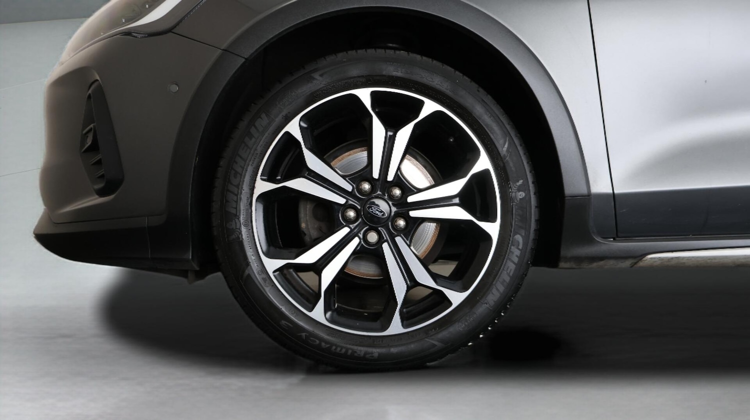 Used Ford Focus 2023 for sale - 76380884: Photo 18