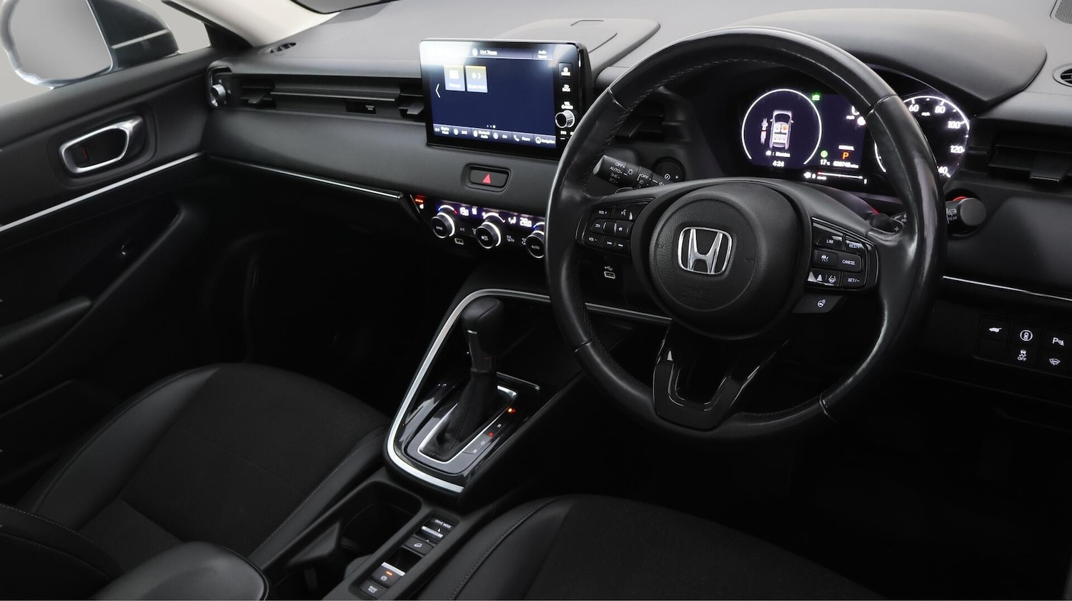 Used Honda HR-V 2023 for sale - 76702338: Photo 9