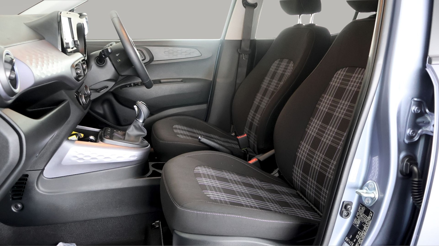 Used Hyundai i10 2023 for sale - 77637040: Photo 13