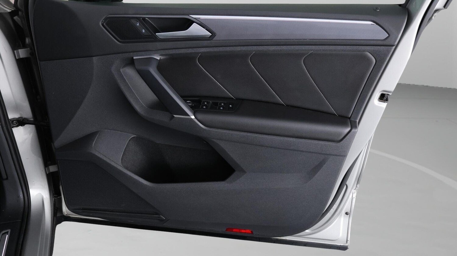 Used Volkswagen Tiguan for sale - 76735027: Photo 14