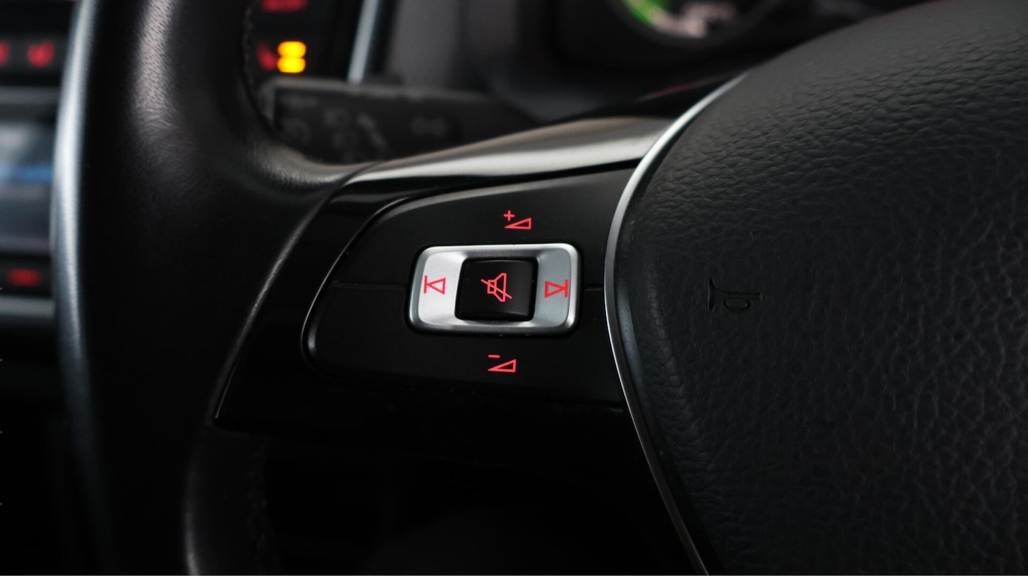 Used Volkswagen up! 2021 for sale - 76688889: Photo 22