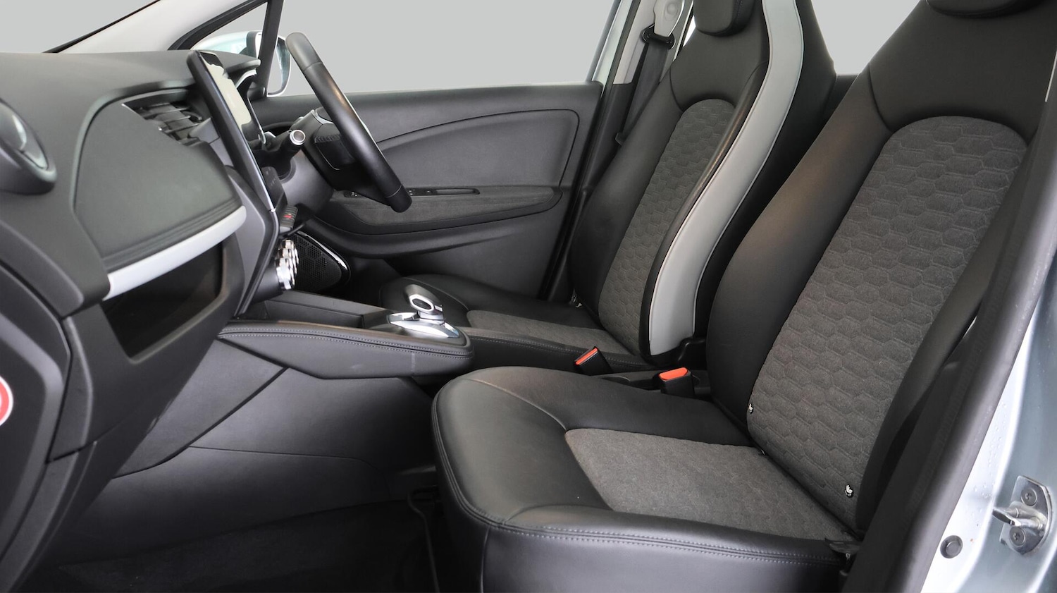 Used Renault Zoe 2021 for sale - 76572556: Photo 15