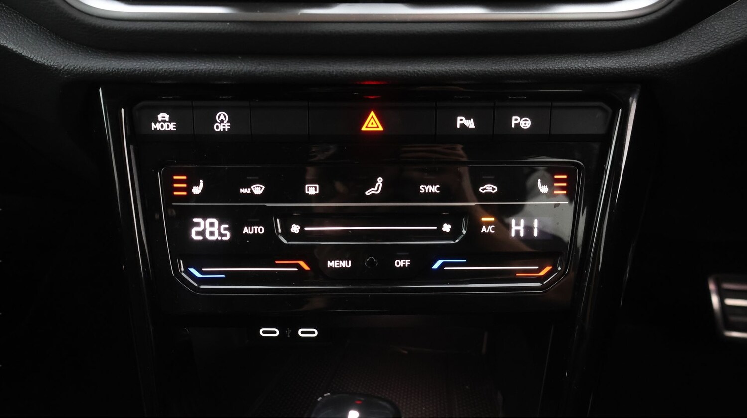 Used Volkswagen T-Roc 2022 for sale - 78220641: Photo 11